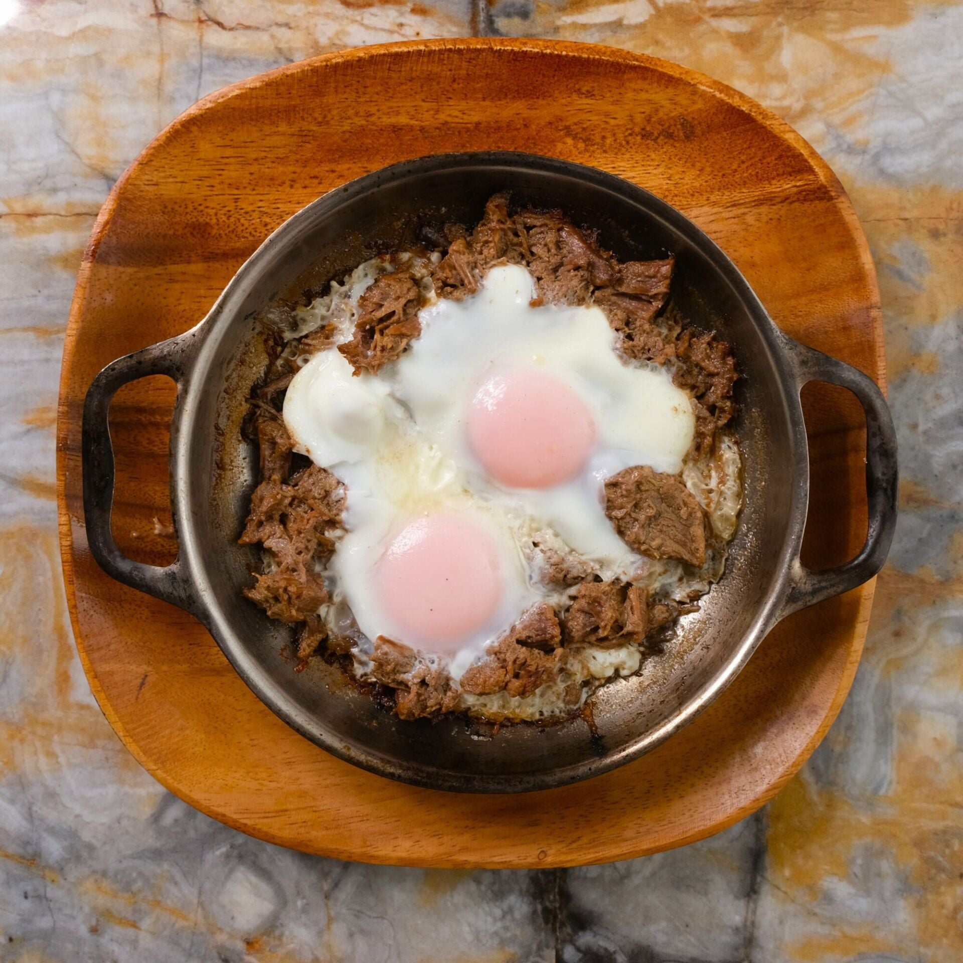 Kavurmalı Yumurta