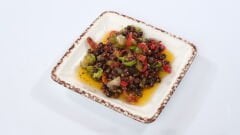 Siyah Nohut Salatası