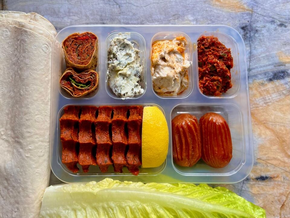 Çiğ Köfte Menüsü